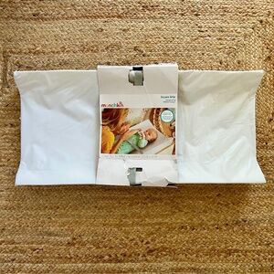 Munchkin Secure Grip Waterproof Diaper Changing Pad — NEW (Open Box)